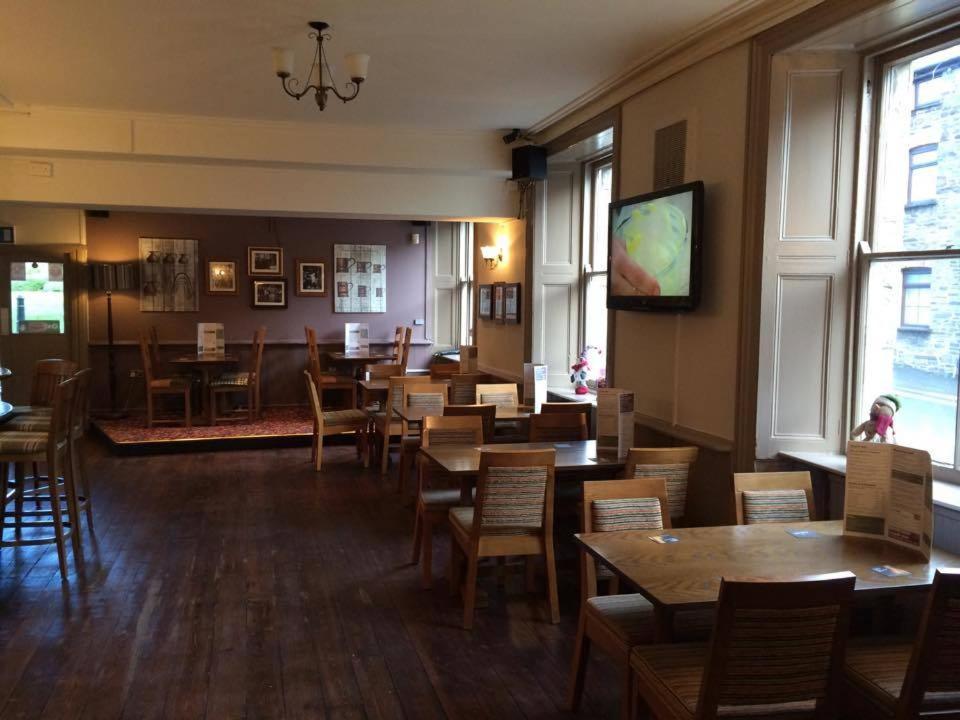 Markets Tavern Hotel Brecon Exteriér fotografie